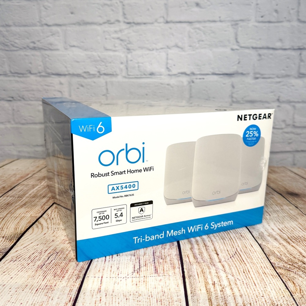 New Netgear Orbi AX5400 (RBK763S-100NAS) Tri-Band Mesh 3pc System